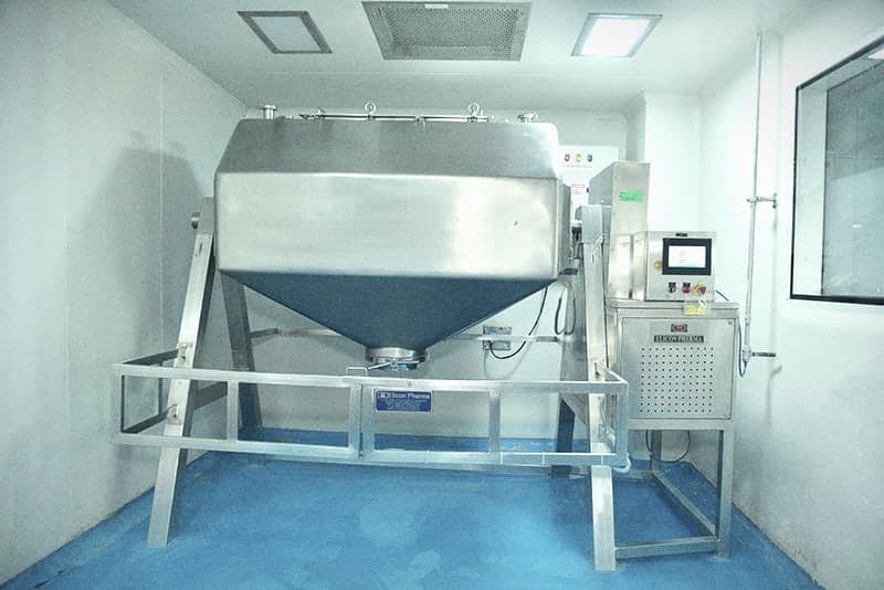 Blending - Octagonal blender, MediGrand facility